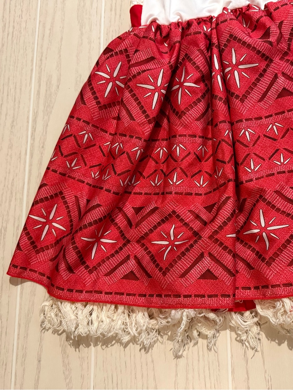 Moana Inspired Girls Costume Dress Size 120 5/6 Red White Fringe Beaded - Picture 14 of 14